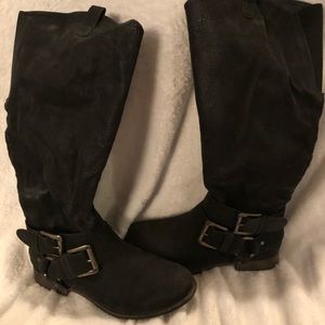 Maurices black wide calf boots